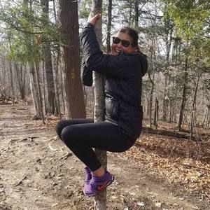 Meet your Posher, Cassandra